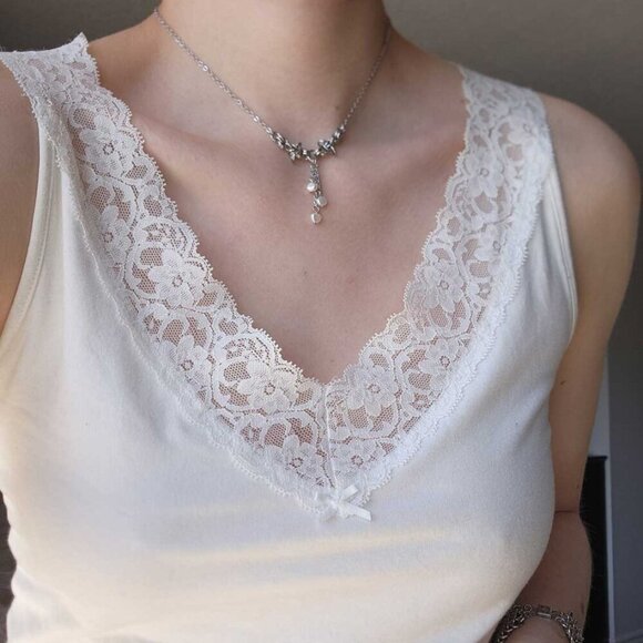 Medieval princess freshwater pearl chainmaille necklace with small silver chain - Picture 6 of 13